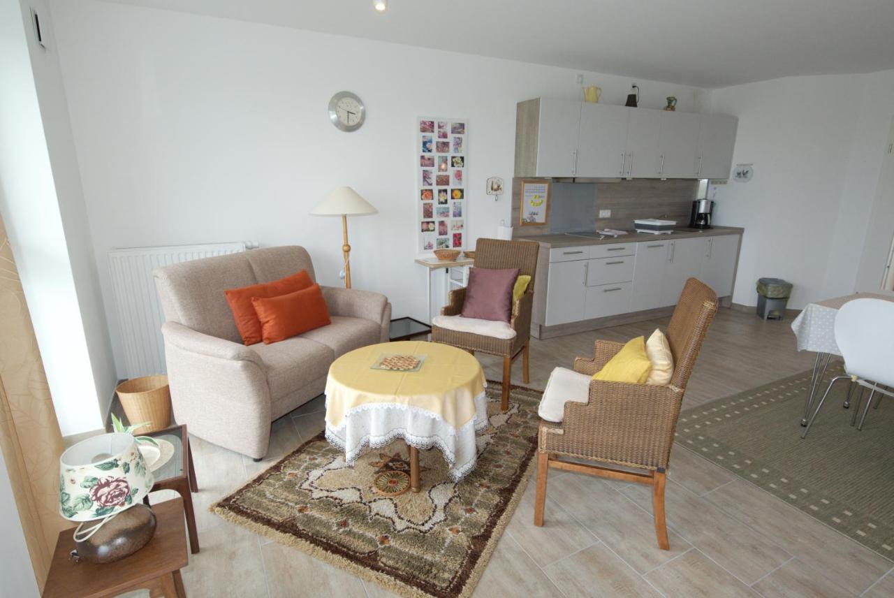 De Rootbost Apartment Neufeld  ภายนอก รูปภาพ